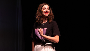 Halálközeli élmény után állt színpadra: Kemény Zsófi a balesetről és a családról vall