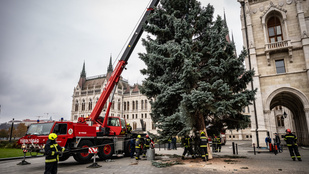 Negyventonnás monstrum érkezett a Parlamenthez, de ennek most valószínűleg sokan örülnek