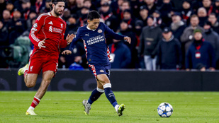 Hiába Szoboszlai gólja, Van Dijk és Konaté hibáit a PSV ellen sem bírta el a Liverpool