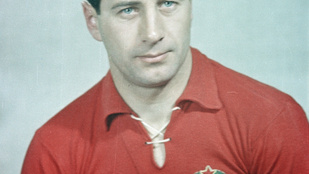 100 éve született a magyar futball legendája, az Aranycsapat elnyűhetetlen kiválósága