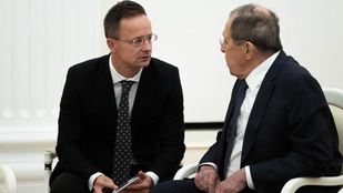 Moszkvából üzent a kritikusoknak Szijjártó Péter