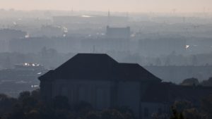 A fél országra kiadták a figyelmeztetést, még ónos szitálás is jöhet