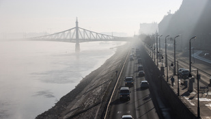 Több vármegyére kiadták a figyelmeztetést, veszélyes órák jönnek