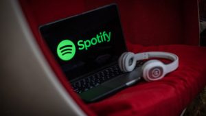Ipari méretű adatlopás történt a Spotify-nál