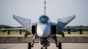 6300 milliárd forint a tét, Brüsszelhez került a magyar védelmi terv