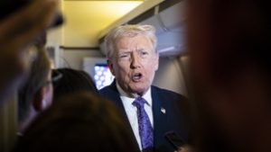 A Trump-kormány felfüggeszti 19 ország állampolgárainak a bevándorlási kérelmét