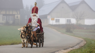 Hitler összebalhézott a Mikulással, aki alaposan bemosott a Führernek