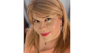 A szószéken jelentette be egy lelkész, hogy megkezdi a nemváltását