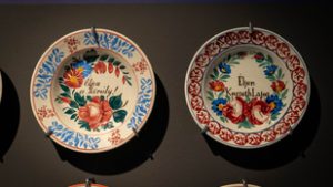 Egymás mellett Kossuth apánk és a forradalmat vérbe fojtó Ferenc Jóska