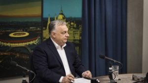 Orbán Viktor: Kétségtelenül veszélyes pillanatban vagyunk, hamarosan eldől, hogy letekerik-e a háború lángját