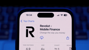 A Revolut most már Orbán Viktor céljait veszélyezteti, kivégezheti a kormány startégiáját