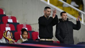 Lamine Yamal apját kivezették a nézőtérről, mielőtt megverték volna a Betis szurkolói