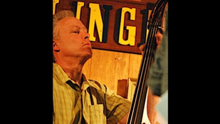 Kutyasétáltatás közben gázolták halálra a Grammy-díjra jelölt zenészt