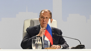 Szergej Lavrov szerint Washington megígérte, hogy Ukrajna lemond a területeinek egy részéről