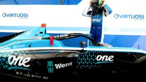 Párbaj a pályán: Nagy Beni youtuberrel csapott össze a magyar autósport fiatal tehetsége