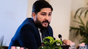 Kiderült, hogy kit indít a Fidesz Hadházy Ákos és a Tisza kabinetfőnöke ellen