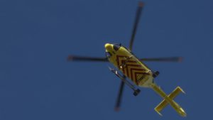 Hármas karambol történt Herceghalomnál, mentőhelikopter érkezett a helyszínre