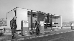 ÁFOR-tól az applikációig és multi-service kutakig - így tankoltunk régen és ma