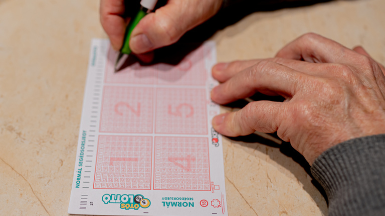 Újabb milliomosai lettek az országnak, mutatjuk a nyerőszámokat