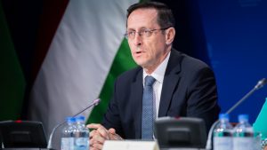 Varga Mihály erőset mondott az Indexnek az év eleji inflációról