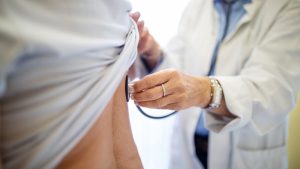 Tombol az influenzajárvány, rengetegen fordulnak orvoshoz