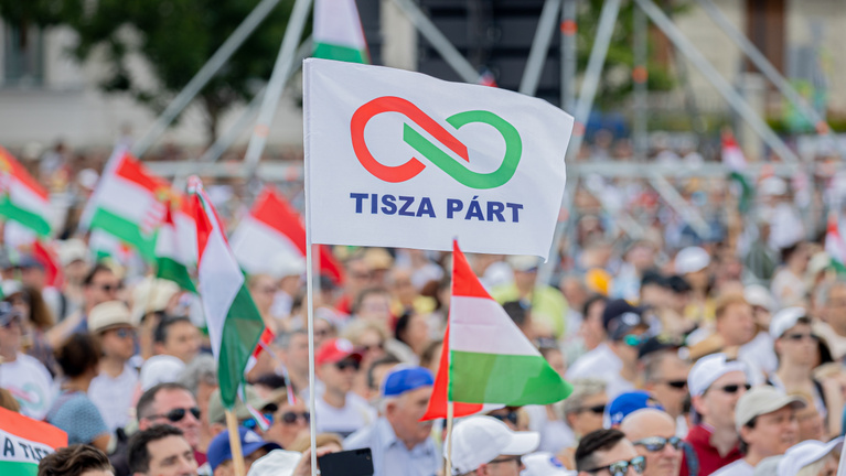 Belharc törhetett ki a Tisza Szigetek között egy önkormányzati képviselő nem kívánatos támogatása miatt