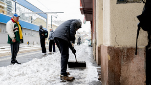 Hólapát helyett bírság: sokan nem tudják, milyen szabályok élnek hóhelyzetben