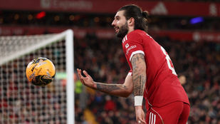 Szoboszlai Dominik egyszerre szépség és szörnyeteg, Arne Slot elbeszélget majd vele