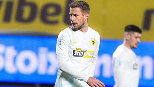 Varga Barnabást először nevezték az AEK Athén kezdőjébe, méghozzá a városi derbin