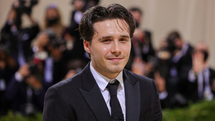 Brooklyn Beckham súlyos vádakkal illette szüleit, szerinte tönkre akarják tenni a házasságát