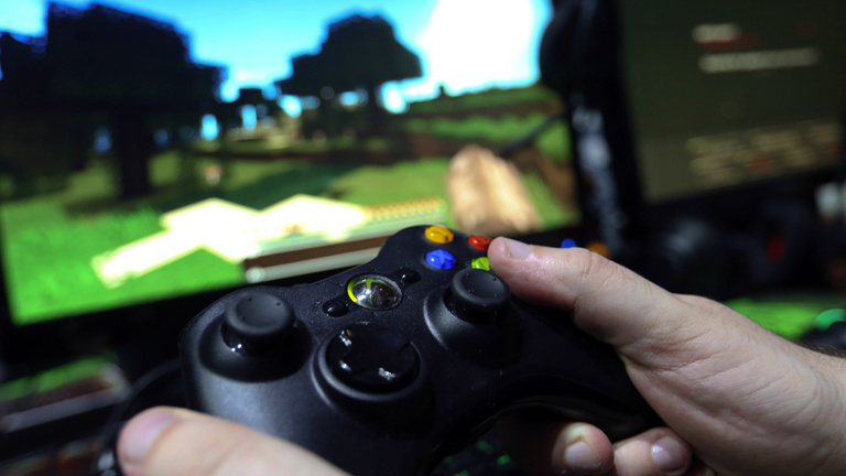 Egy 81 éves nagymama Minecrafttal gyűjtött pénzt unokája rákkezelésére