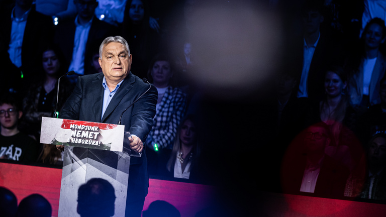 Orbán Viktor szerint megerőszakolják az uniós jogot Ukrajna miatt