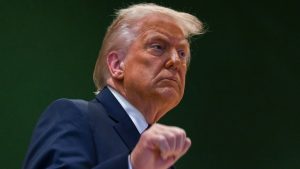 Donald Trump lecsapott Szöulra, 25 százalékra emeli a Dél-Koreára kivetett vámokat