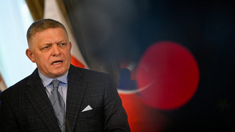 Robert Fico szerint Magyar Péter Brüsszel-párti aktivista, a Tisza elnökének válasza sem maradt el