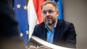 A brüsszeli bíróság jogellenesnek minősítette a NatCon betiltását, Orbán Balázs szerint csatát nyert az MCC