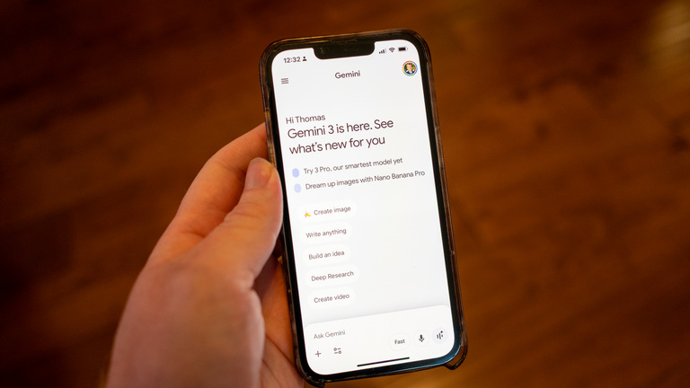 AI-kormányzásba kezdhetnek Donald Trumpék, halálos veszélyre figyelmeztettek