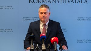 Törvényességi felhívással él Sára Botond, újra kell tervezni Budapest költségvetését