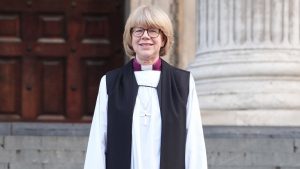 Történelmi változás történt az anglikán egyházban, először lett női vezetője