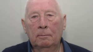 Drogbirodalmat épített lottónyereményéből a 80 éves nyugdíjas férfi