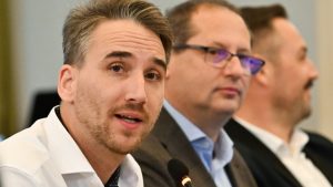 Újabb párt lépett vissza az idei országgyűlési választásoktól, egyre kevesebben indulnak