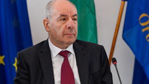 Sulyok Tamás már erősen készül a nyugdíjaséveire, rendesen gyarapodik a számlája