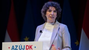 A DK komolyan gondolja, tényleg eltörölnék a határon túliak szavazati jogát