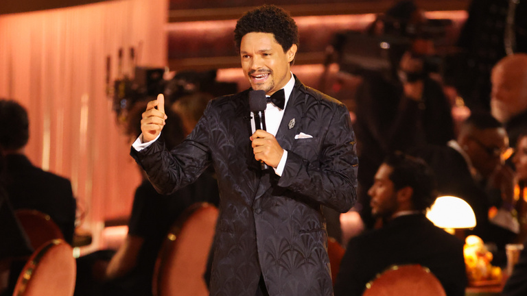 „Készülj Noah, jól fogok szórakozni veled!” – Donald Trump bepereli a Grammy-díjátadó házigazdáját az Epstein-vicc miatt