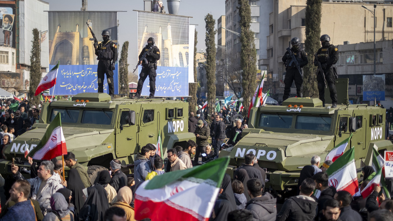 A lelőtt iráni tüntetők rokonainak fizetni kellett a golyókért, amelyekkel végeztek a családtagokkal