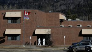 Tömegmészárlás Kanadában: legalább nyolc embert megölt a 18 éves transznemű elkövető