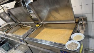 Hungarocellel kevert sóval főztek az ország több menzáján, a Nébih vizsgálatot indított