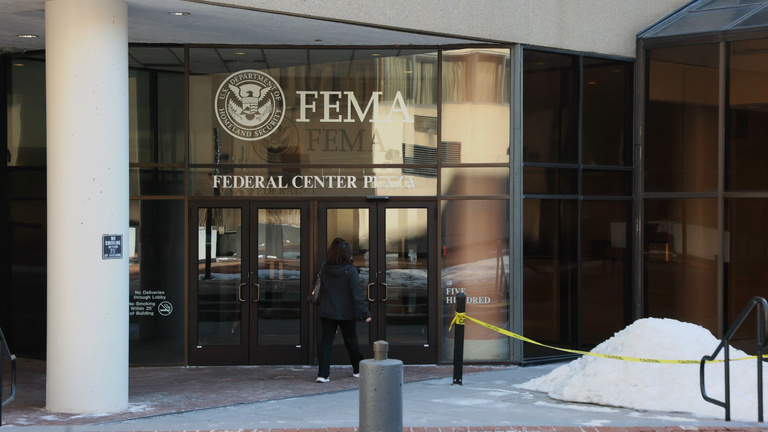 Bajba került az Egyesült Államok Belbiztonsági Minisztériuma, akadozhat a közlekedés és a katasztrófavédelem